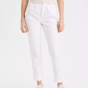 American Eagle Mom Jeans- NWT